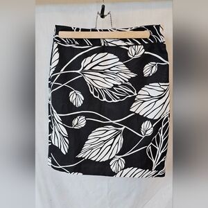 Excellent Condition Ann Taylor LOFT skirt